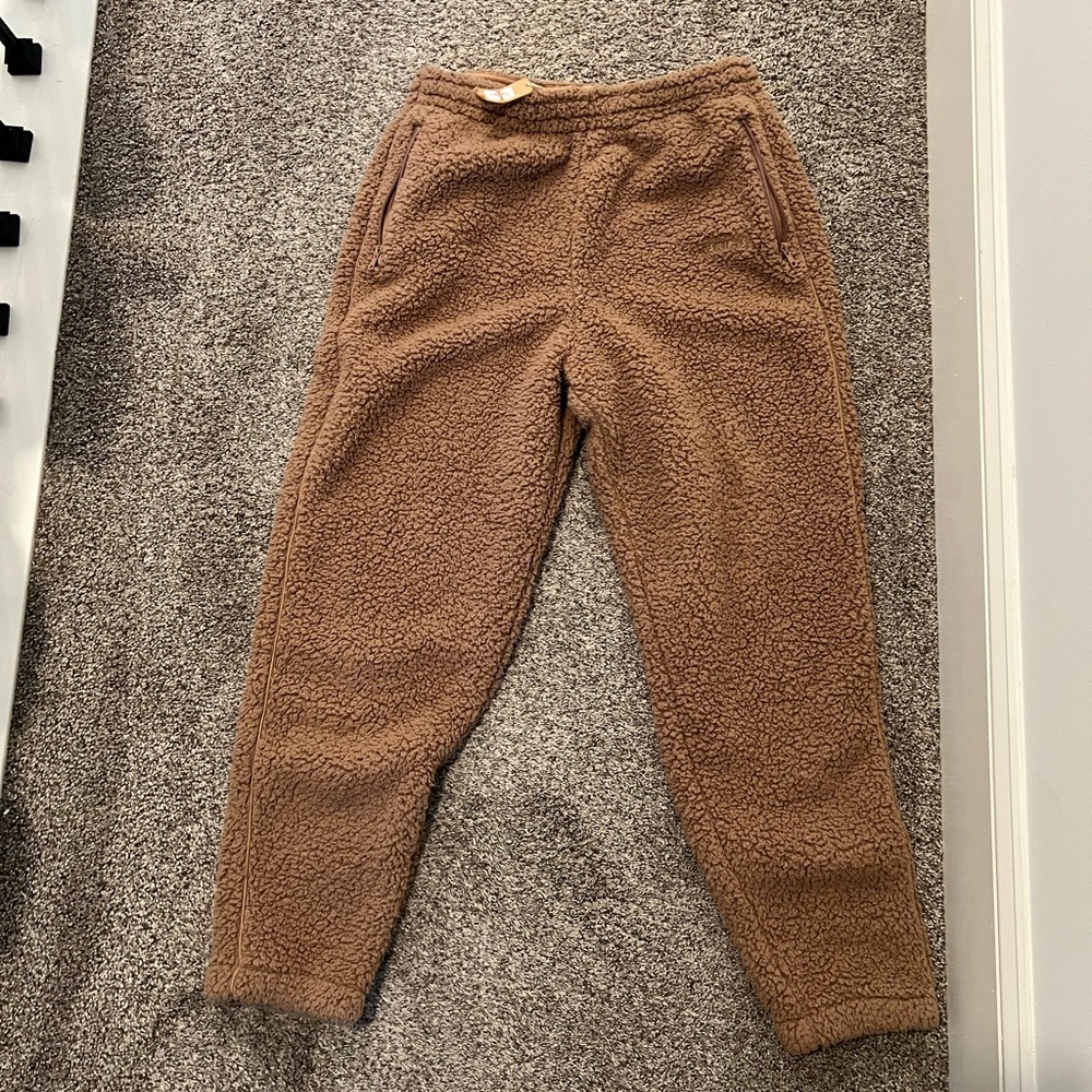 Skims sweatpants! New with tags!